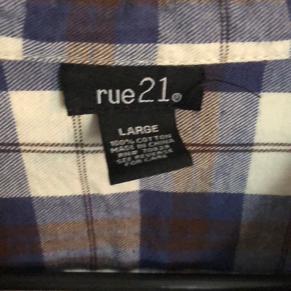 Button down flannel - Picture 3 of 4